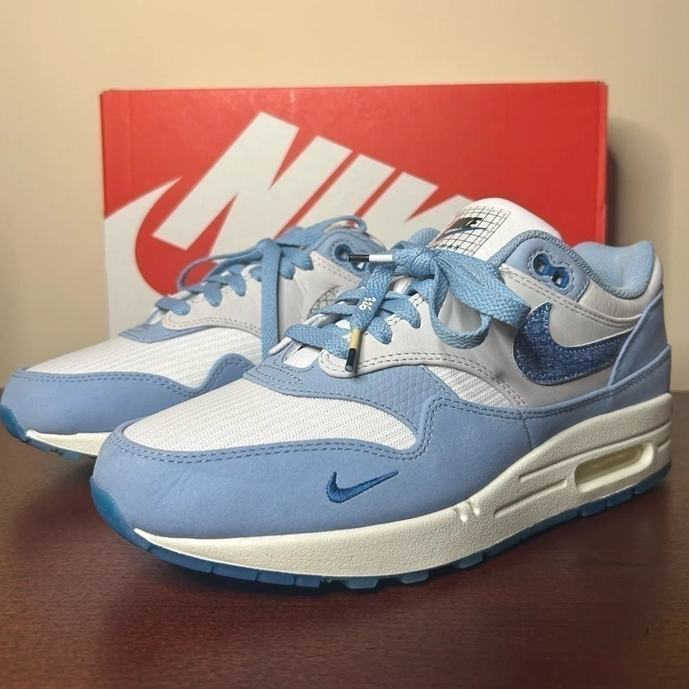 Sneakers | Yeezys, Jordans, Nikes, & Adidas sneakers for sale!